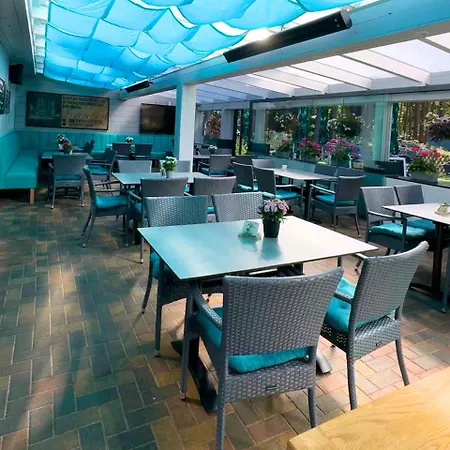 Strandhussiedlung Ruegen Dom wakacyjny